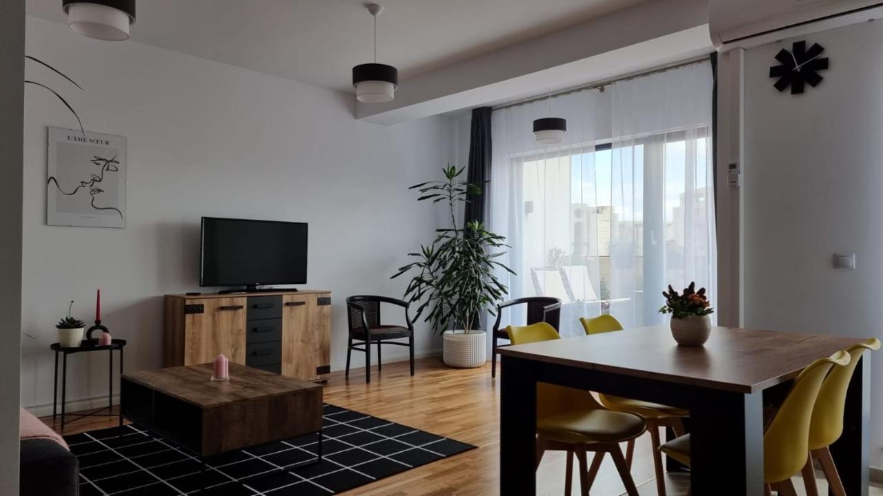 Apartamento Penthouse Cosmopolit Braşov Exterior foto